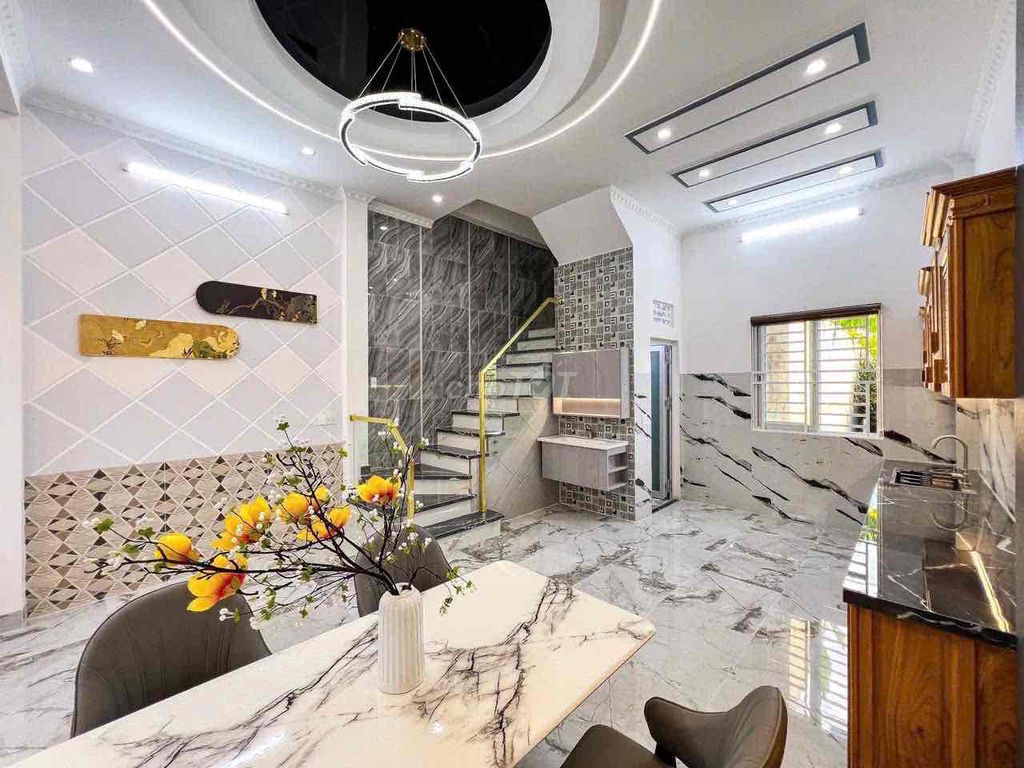 NHÀ 2 LẦU XÂY MỚI - VỊ TRÍ ĐẸP - CÓ SÂN ĐẬU Ô TÔ - - Ảnh 10
