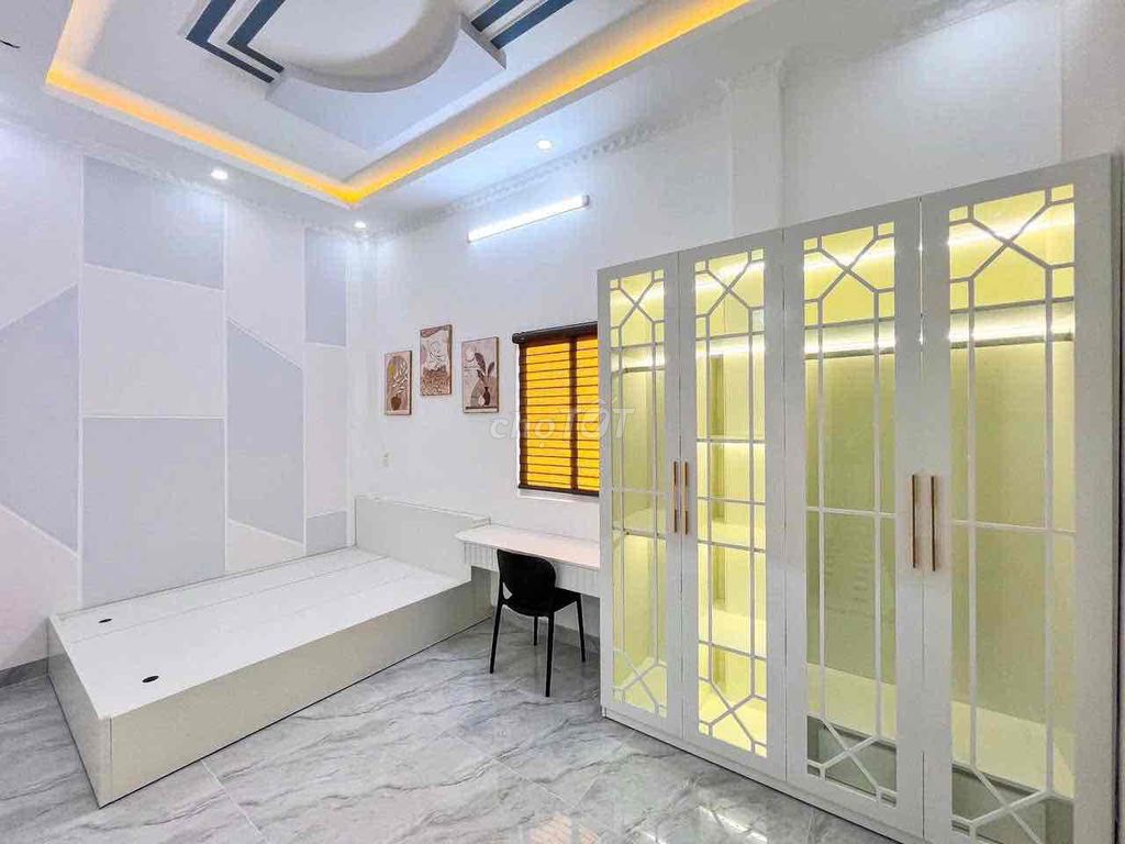 NHÀ 2 LẦU XÂY MỚI - VỊ TRÍ ĐẸP - CÓ SÂN ĐẬU Ô TÔ - - Ảnh 9