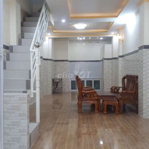 NHÀ MỐI TRUNG TÂM PHƯỜNG 1, TP VĨNH LONG