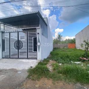 BÁN NỀN TRỤC CHÍNH TRUNG TÂM 2 KHU CÔNG NGHIỆP BÌNH MINH - VĨNH LONG