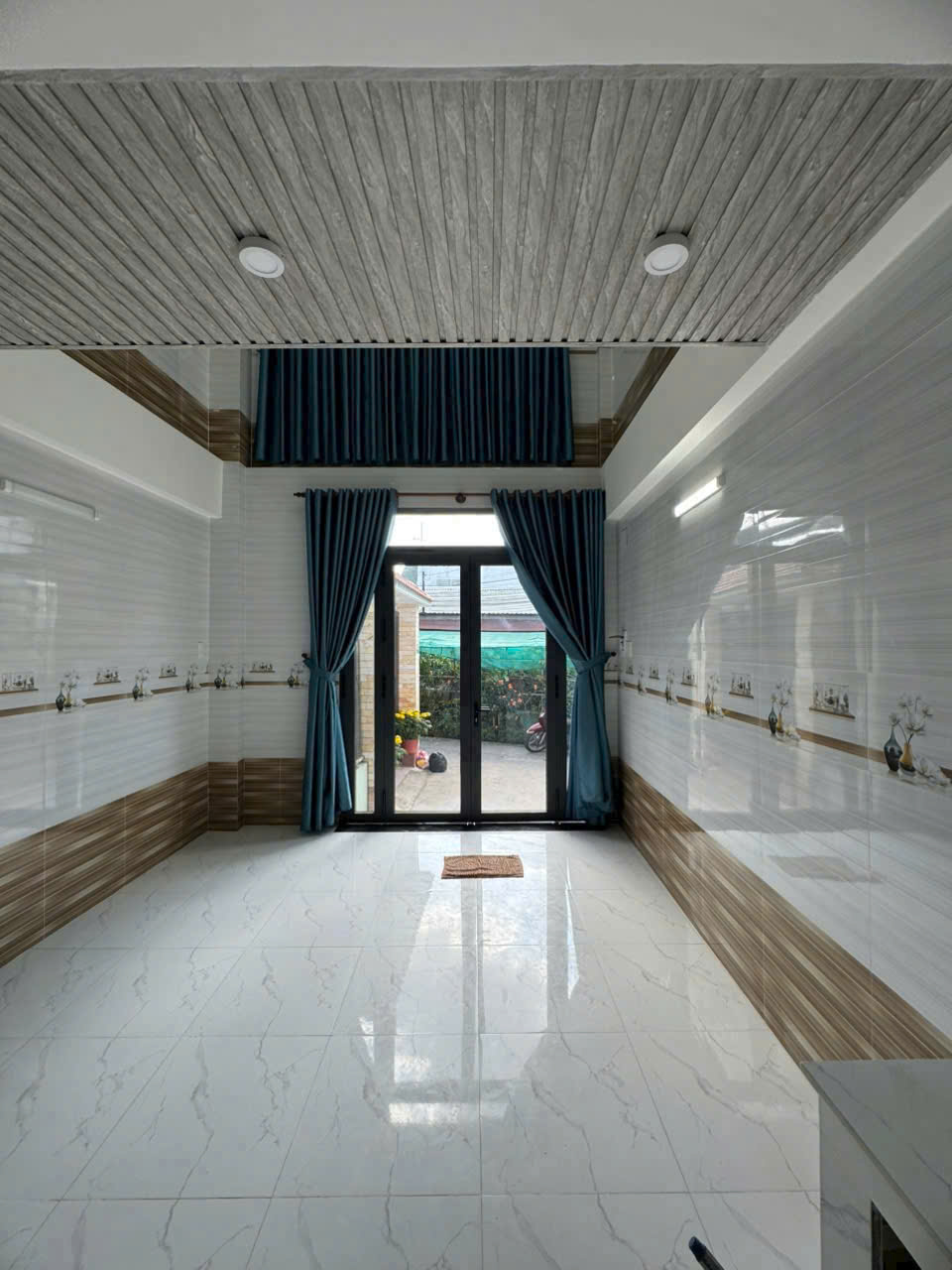 NHÀ ĐẸP MỚI 100% 1 TRỆT 1 LỬNG 1 LẦU PHƯỜNG 1, TP. VĨNH LONG - Ảnh 9