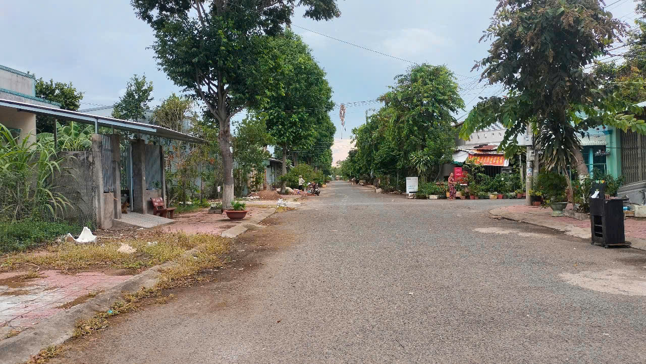 3 NỀN LIỀN KỀ KHU TÁI ĐỊNH CƯ P. TRƯỜNG AN, TP. VĨNH LONG