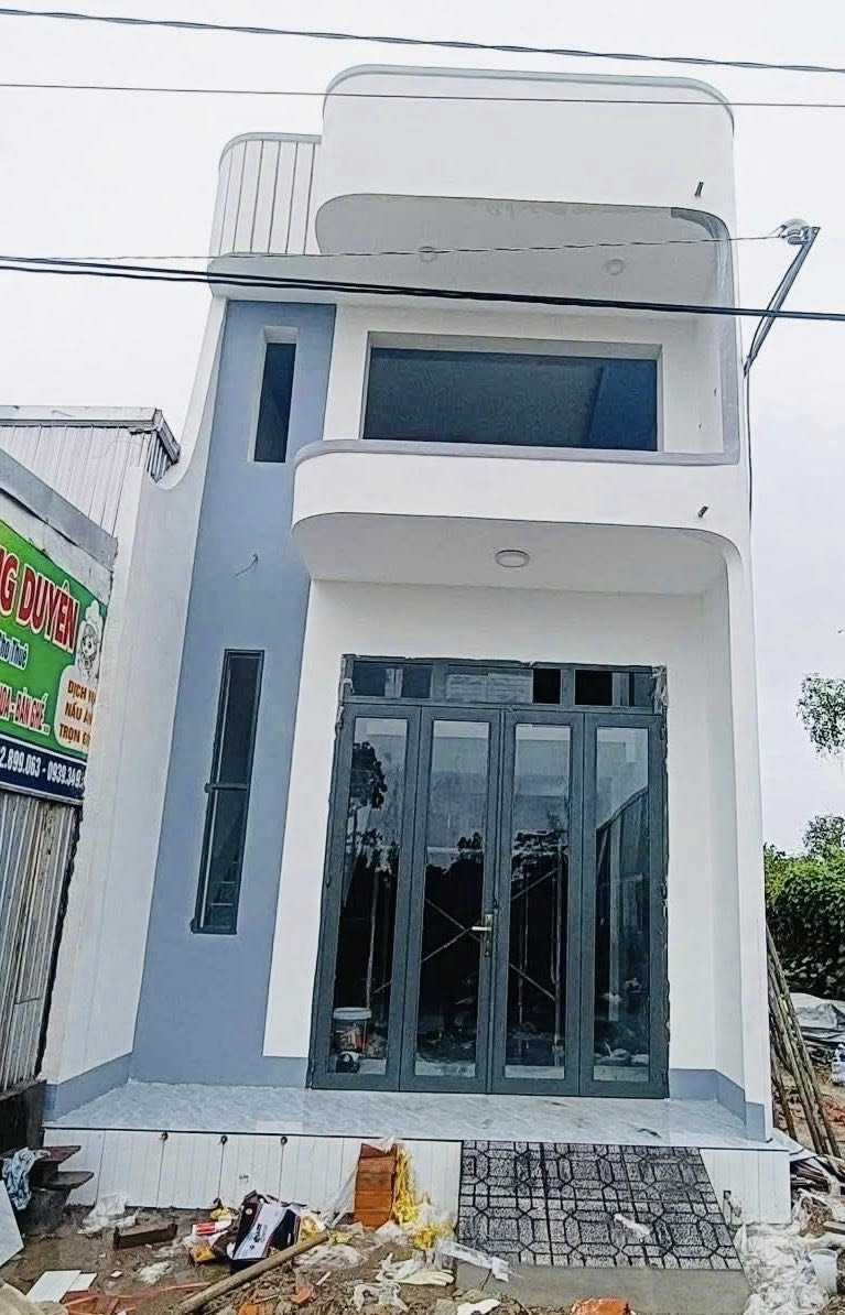 NHÀ MỚI 100% MẶT TIỀN ĐƯỜNG NHỰA CÁCH KCN BÌNH MINH 7 PHÚT