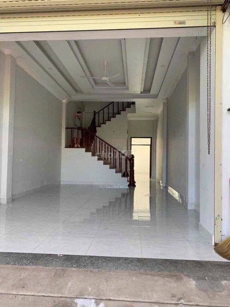 1 TỶ 950 NHÀ MẶT TIỀN NGAY KHU CÔNG NGHIỆP HÒA PHÚ - Ảnh 9