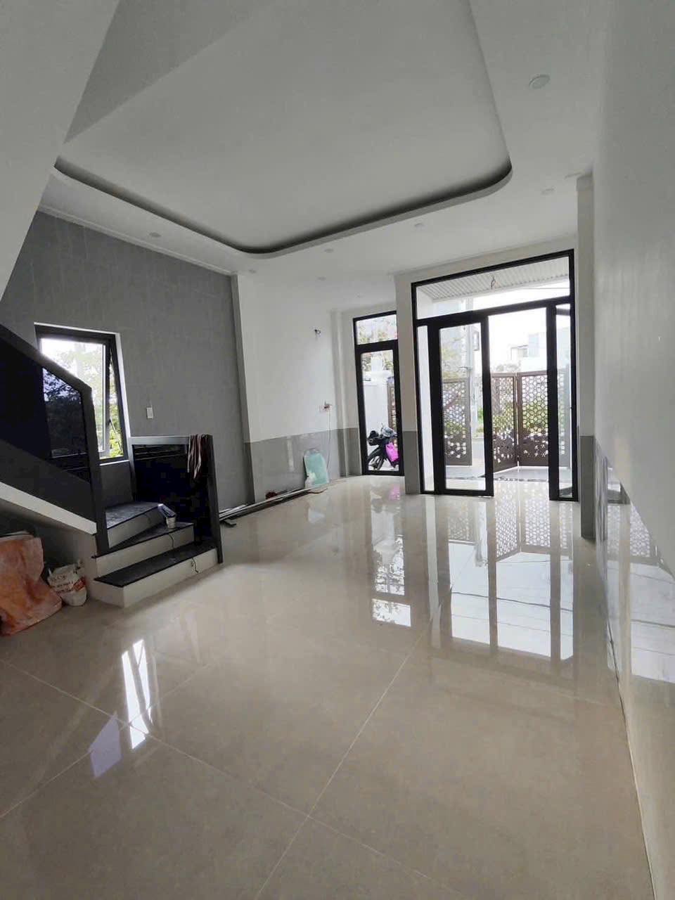 2 TỶ 690 NHÀ 1 TRỆT 1 LẦU MỚI ĐẸP KHU DÂN CƯ TRƯỜNG AN, PHƯỜNG LONG CHÂU – VĨNH LONG - Ảnh 7