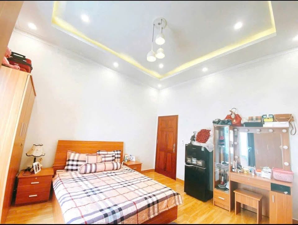 BÁN CĂN BIỆT THỰ CÓ HỒ BƠI TUYỆT ĐEP ĐƯỜNG NHỰA VIEW SÔNG MÁT MẺ LÝ TƯỞNG ÔTÔ VI VU GIÁP PHƯỜNG 4 TP VĨNH LONG - Ảnh 9