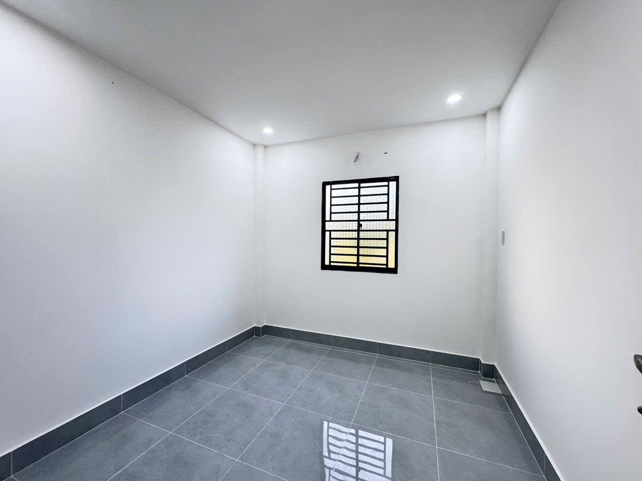 1 TỶ 090 NHÀ MỚI XÂY VIEW SÔNG LỐN MÁT MẼ CÁCH KHU CÔNG NGHIỆP BÌNH MINH VĨNH LONG 1 KM - Ảnh 8