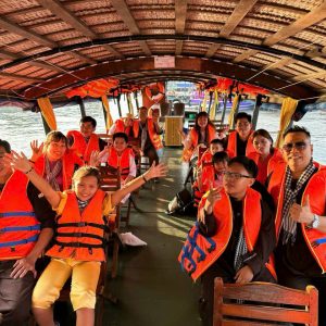 Alternative view of TOUR GHÉP KHÁCH LẺ ( HẰNG NGÀY)  ĐÓN BÌNH MINH TRÊN CHỢ NỔI CÁI RĂNG BẰNG TÀU