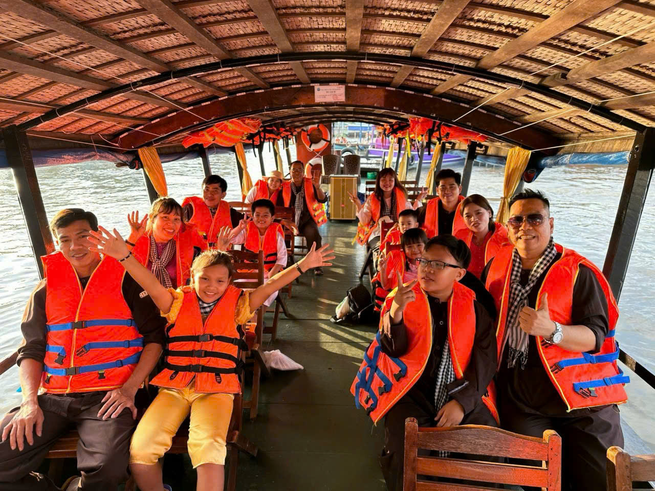 TOUR GHÉP KHÁCH LẺ ( HẰNG NGÀY) ĐÓN BÌNH MINH TRÊN CHỢ NỔI CÁI RĂNG BẰNG TÀU - Ảnh 2